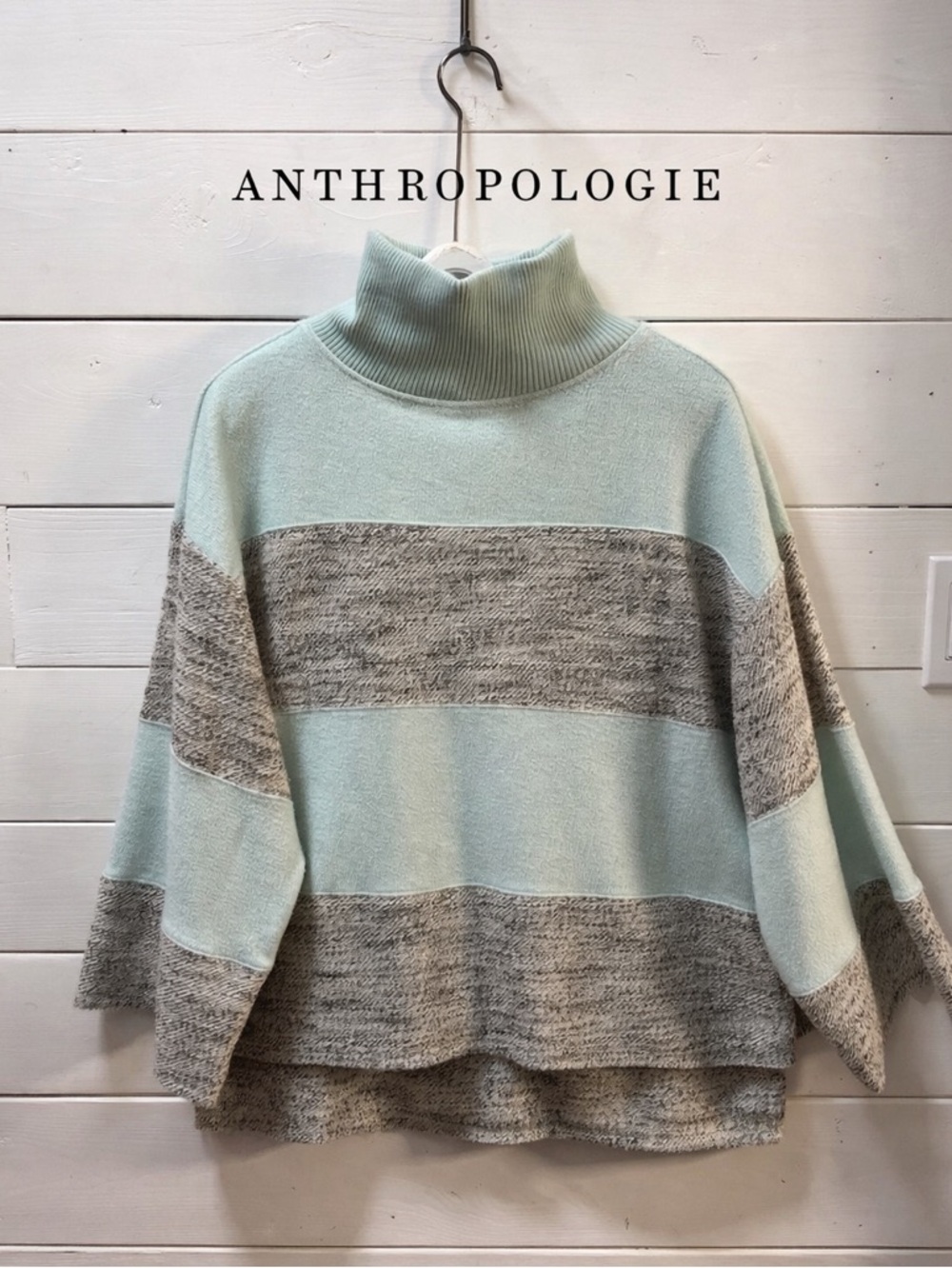 DAILY PRACTICE Mint & Gray Colorblock Turtleneck Sweater Size S